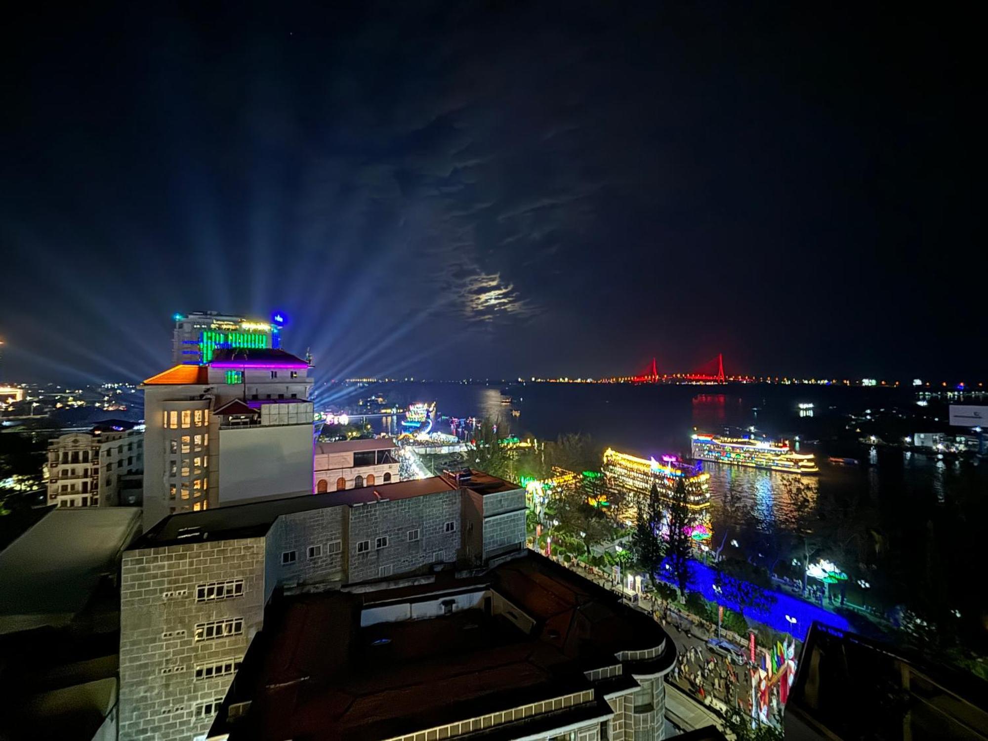 โรงแรมคิมโถ เกิ่นเทอ ภายนอก รูปภาพ