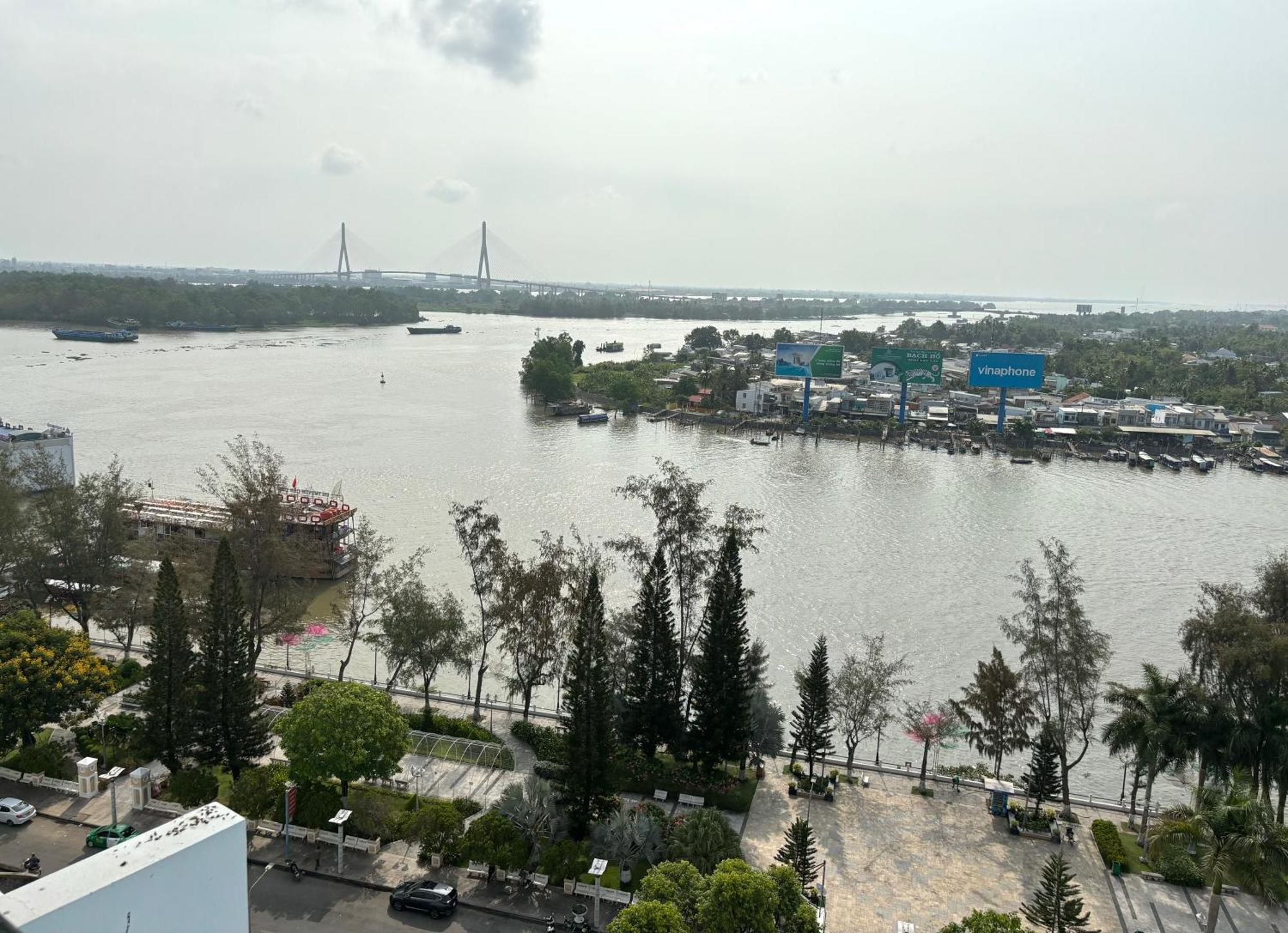 โรงแรมคิมโถ เกิ่นเทอ ภายนอก รูปภาพ